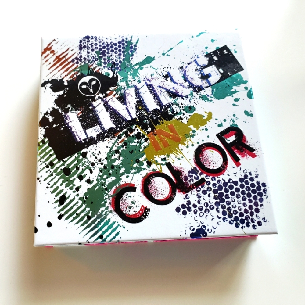 Hank and Henry Living in Color eyeshadow palette